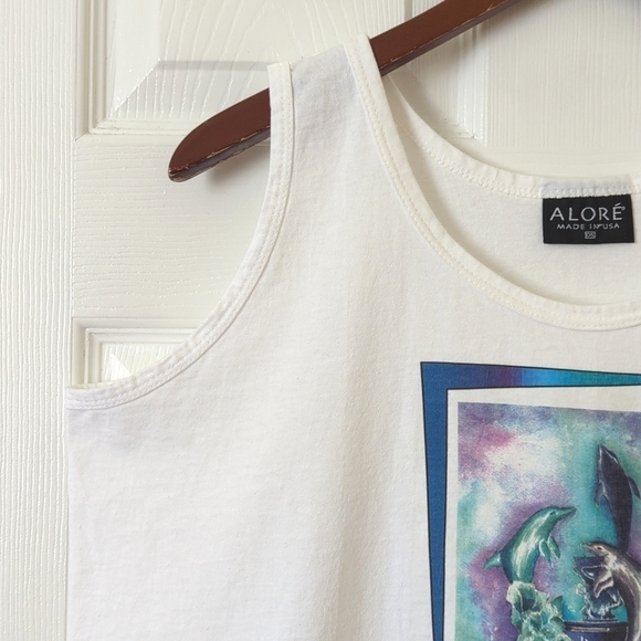 Alore 90's Vintage Funky Dolphin Graphic Scoop Neck Cropped Tank Top White OS - Picture 6 of 10